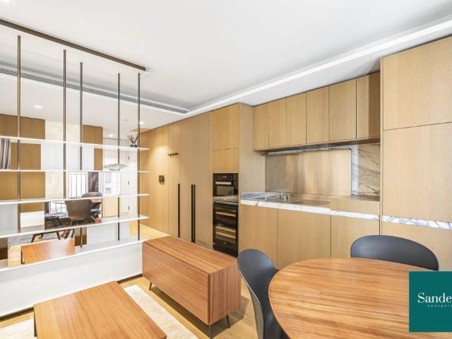 Studio for rent in South Lambeth, Greater London