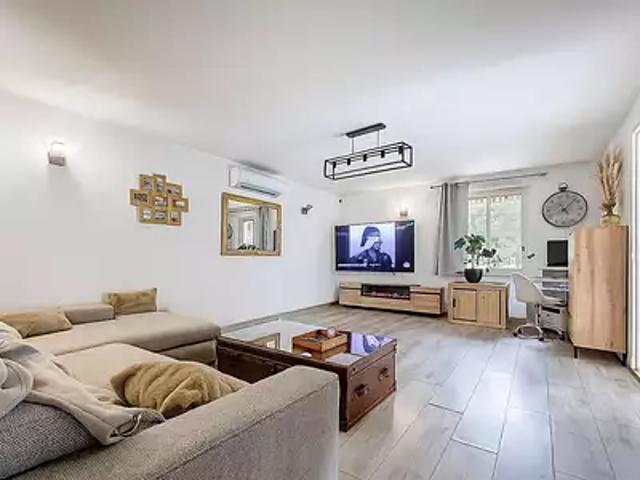 Maison vente à France métropolitaine, Castagniers