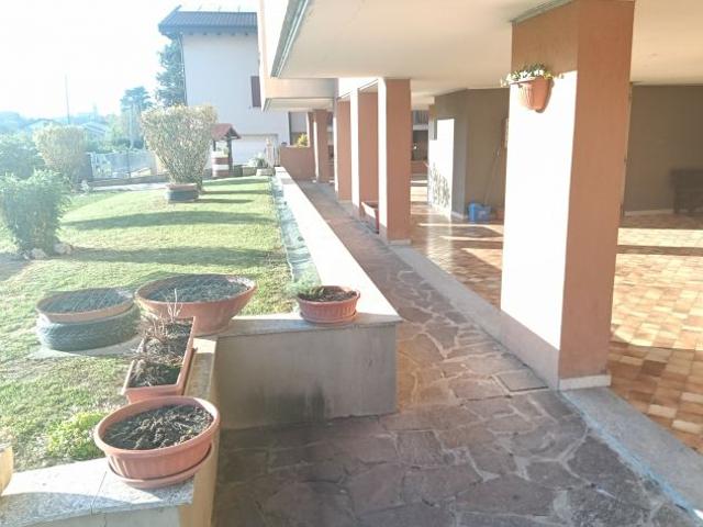 Appartamento in vendita a Casteggio, Lombardia