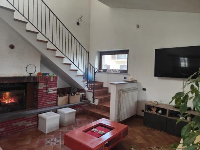 Villa Indipendente in vendita a Castel Giorgio, Umbria