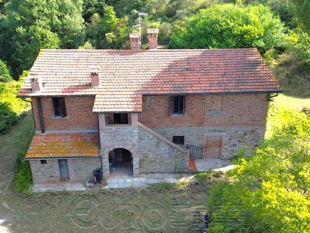 Casa in vendita a Passignano Sul Trasimeno, Umbria