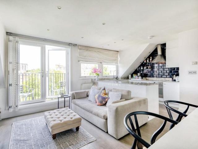 Apartment for rent in Maida Vale, Isle Of Man