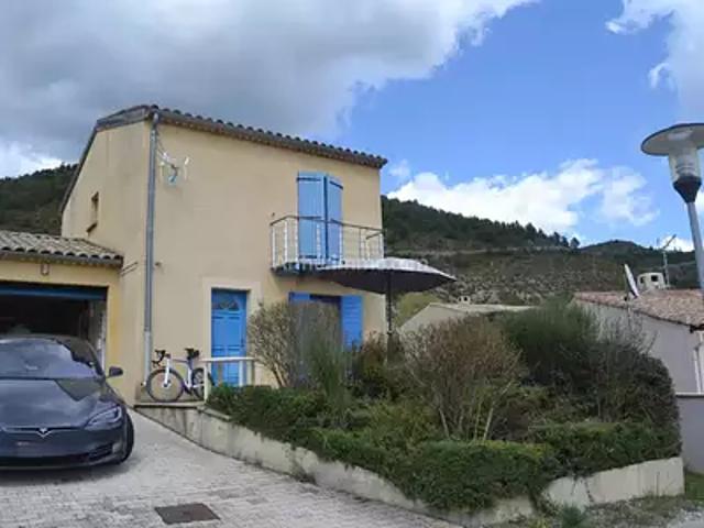 Maison vente à Castellane