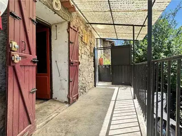 Maison vente à Centre Ville, Castellane
