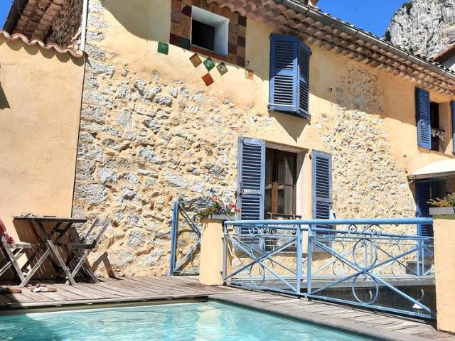 Maison vente à Castellane