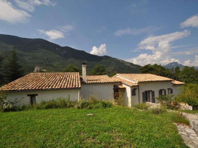 Maison vente à Castellane