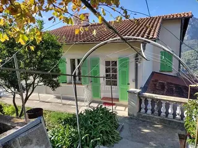 Appartement location à Castellar, Alpes-Maritimes