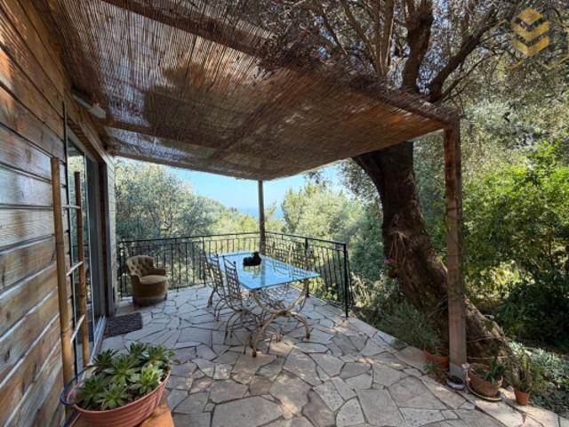 Appartement vente à Nice, Castellar