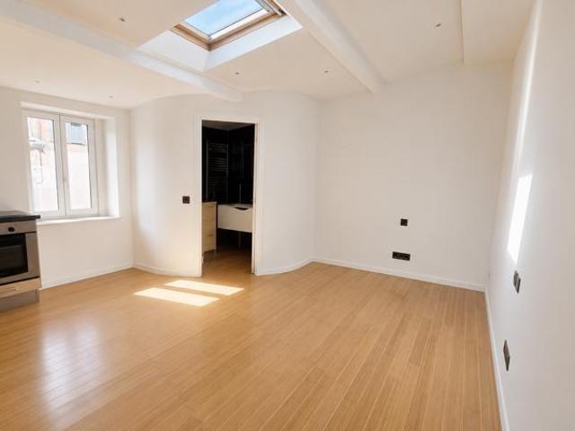 Appartement vente à Nice, Castellar