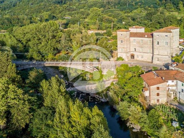 Rustico in vendita a Campello Sul Clitunno, Umbria