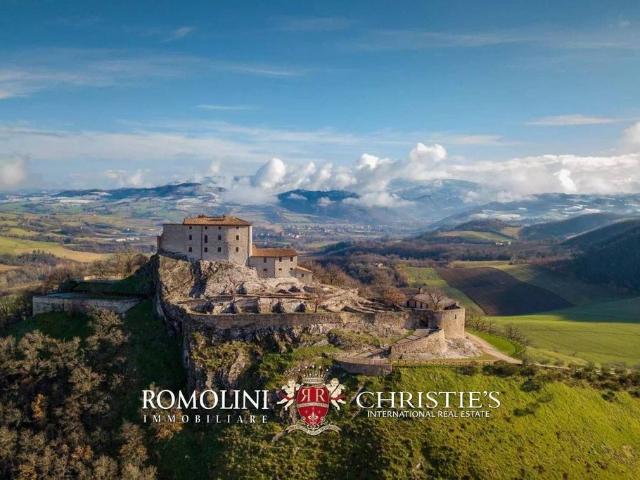 Rustico in vendita a Marche, Pesaro E Urbino