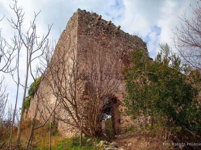 Rustico in vendita a Vignale, San Cipriano Picentino