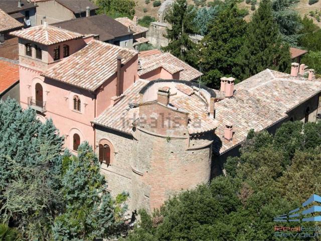 Rustico in vendita a Castelleone, Deruta