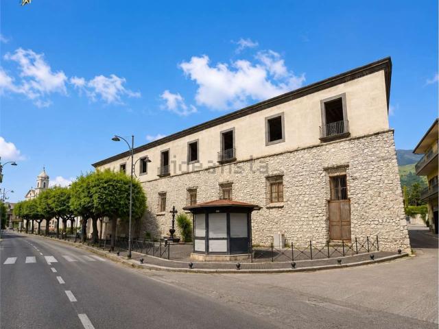 Rustico in vendita a Mugnano Del Cardinale, Campania