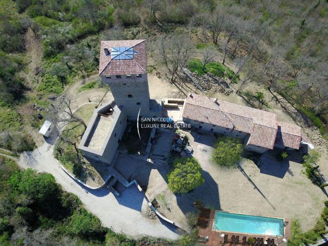 Rustico in vendita a Cerqueto, Passignano Sul Trasimeno
