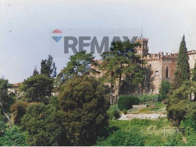 Rustico in vendita a Bucine, Toscana