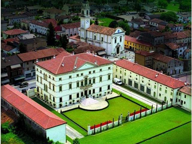 Rustico in vendita a Mozzecane, Veneto