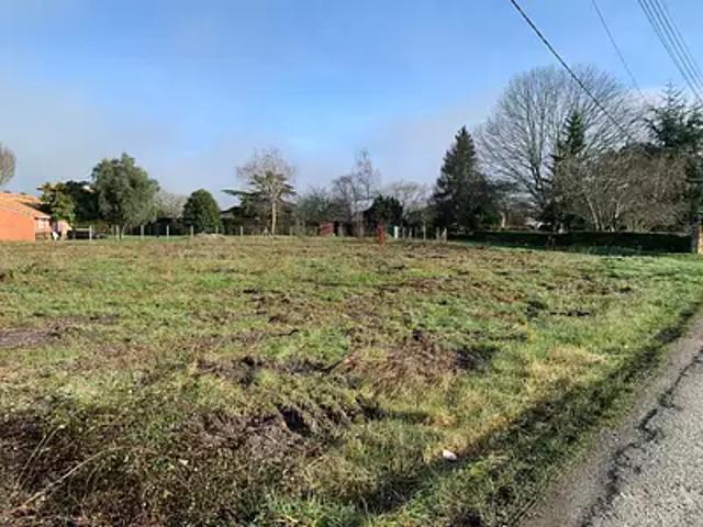 Terrain vente à Lesparre-Médoc, Castelnau-de-médoc