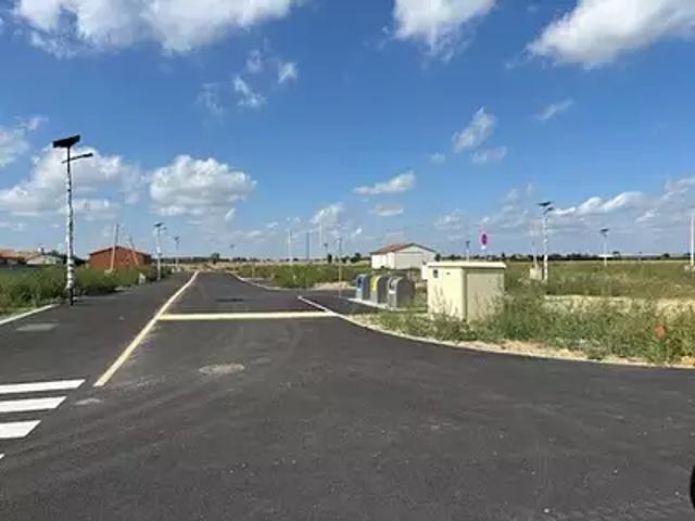 Terrain vente à Lesparre-Médoc, Castelnau-de-médoc