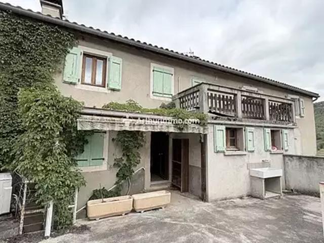 Maison vente à Millau, Castelnau-pégayrols