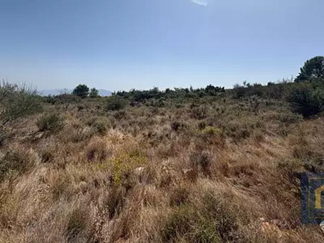 Terrain vente à Castelnou, Pyrénées-Orientales