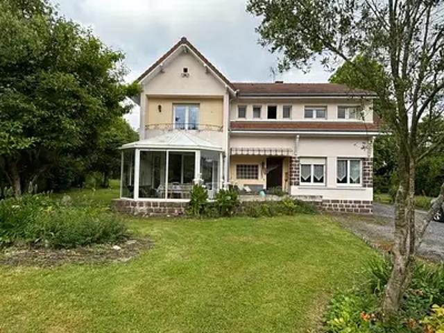 Maison vente à Oloron-Sainte-Marie, Castetnau-camblong