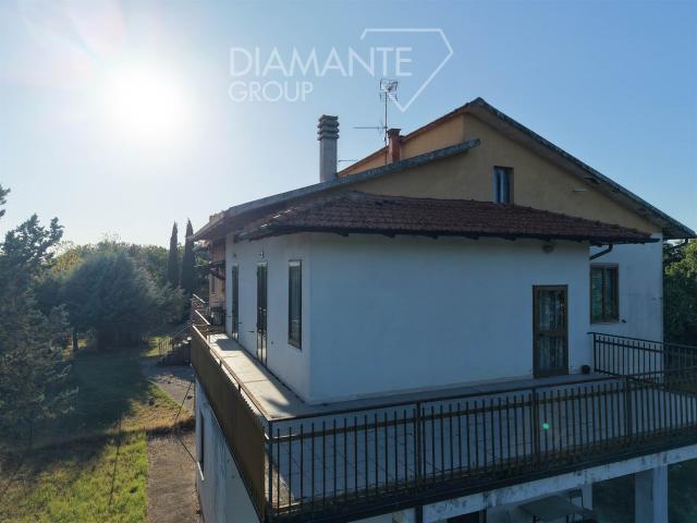 Casa in vendita a I Bertoni, Castiglione del Lago
