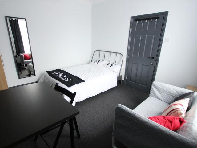 Room for rent in Semilong, Northampton