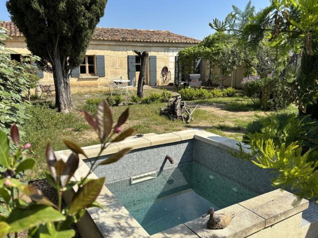 Maison vente à Nîmes, Castillon-du-gard