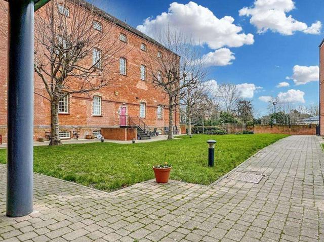 Apartment for rent in Alverton, East Midlands