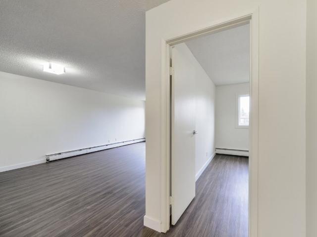 Apartment for rent in Wedgewood, Alberta