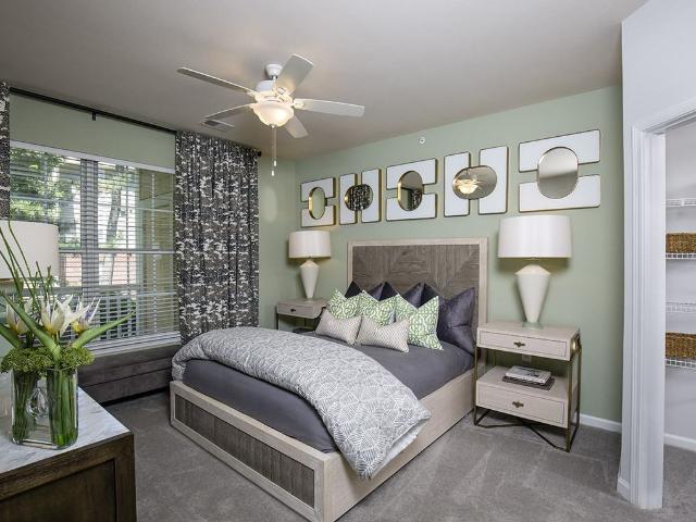 Apartment for rent in Castle Creek, Indianapolis