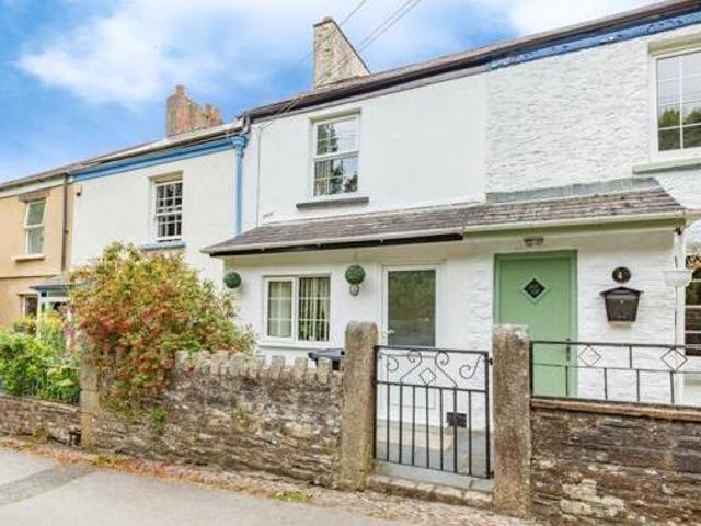 House for sale in Lamellion, Cornwall