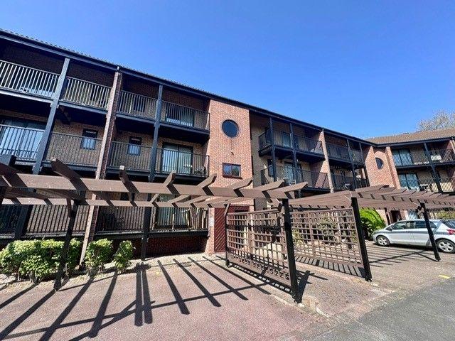 Studio for rent in The Park, City of Nottingham