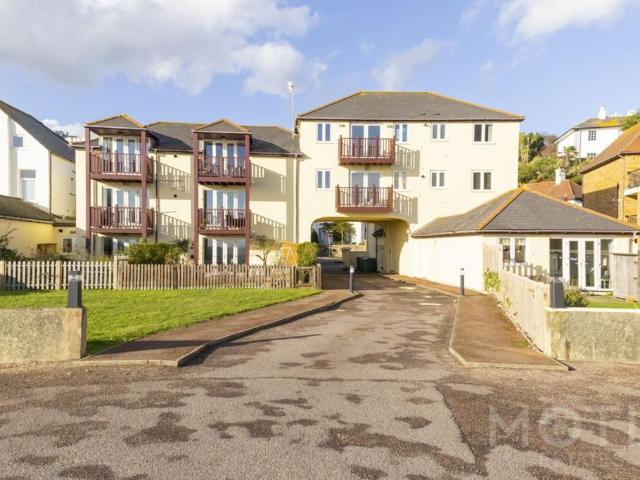 Apartment for rent in Golden Valley, Folkestone and Hythe