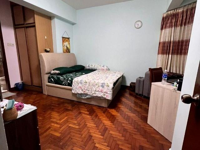 Condominium for rent in Thomson