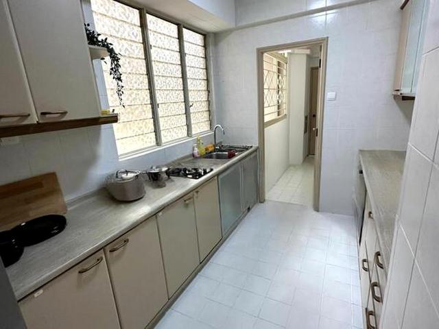 Condominium for rent in Thomson