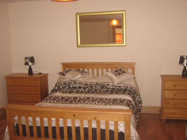 Apartment to rent in Lifford