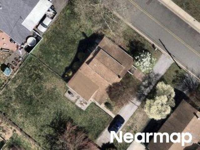 House for sale in Deepwater, New Jersey