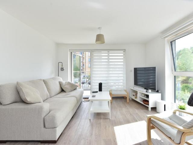 Apartment for rent in Castle Hill, Monks Orchard