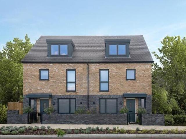 House for sale in Lyons, Greater London