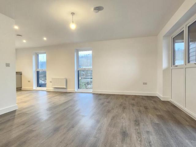 Apartment for rent in Castle Hill, Monks Orchard