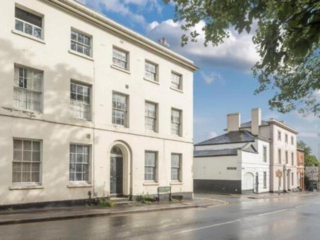 House for sale in Reading