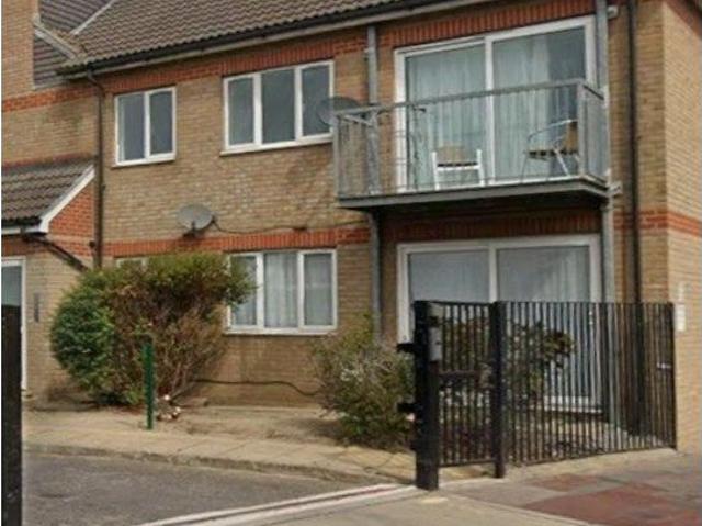 House for rent in Thames View, Greater London