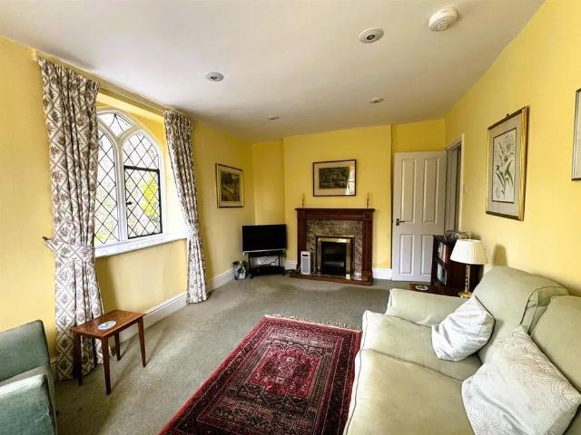 House for rent in West Exe, Newton St Cyres