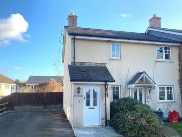 House for sale in Llanbadoc, Wales