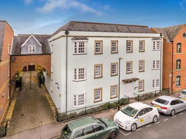 Apartment for rent in St Thomas', The Slade