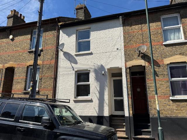 House for rent in Luton, Chatham