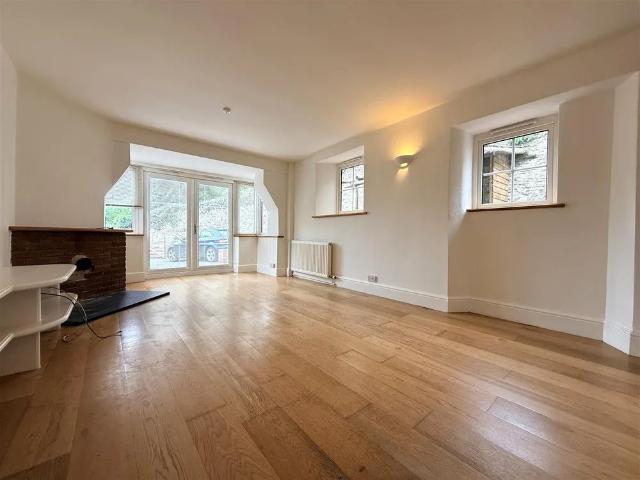 House for rent in Strode, Devon