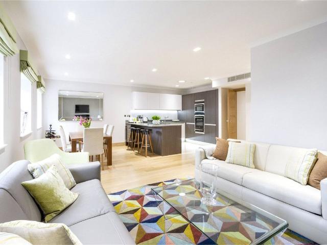 Apartment for rent in London Borough of Hounslow, Greater London